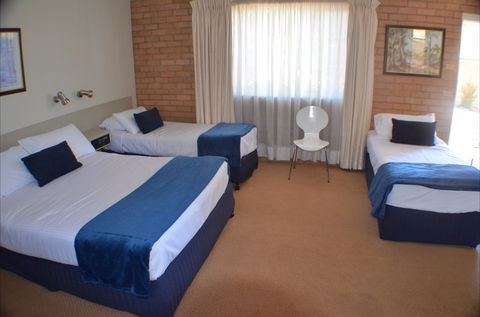 Deer Park Motor Inn Armidale - Accommodation Perth 2