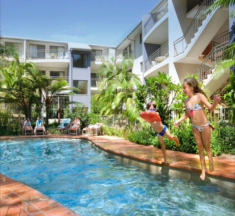 Flynns Beach Resort - Accommodation Perth 0
