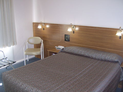 Garden Motor Inn (Golden Chain) - Accommodation Perth 2