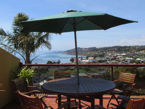 High On Penguin - Accommodation Perth 0