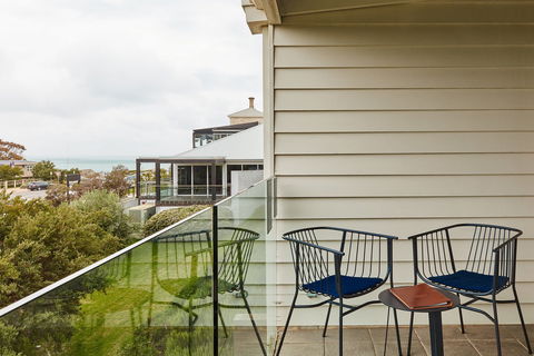 Hotel Sorrento - Accommodation Perth 6