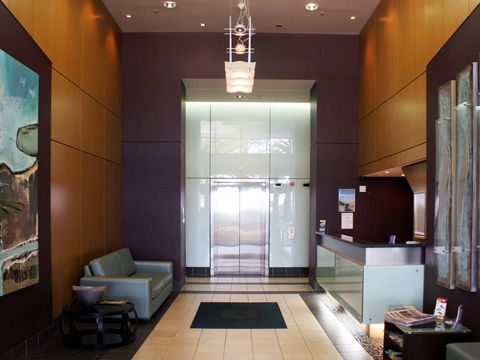 Indigo Blue Beachfront Holiday Apartments - Accommodation Perth 8