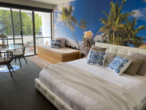 Lorne World - Accommodation Perth 0