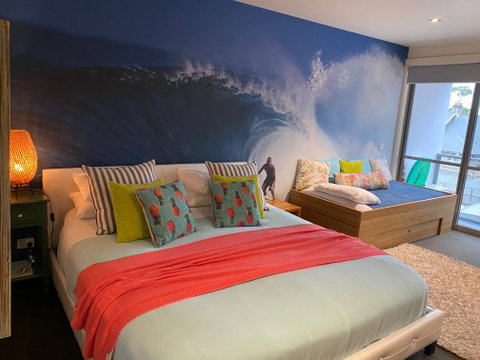 Lorne World - Accommodation Perth 2