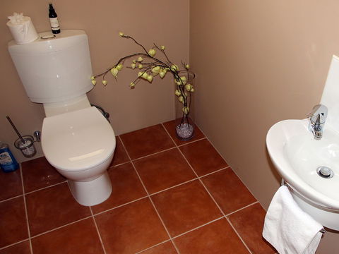 Outlook BnB - Accommodation Perth 9