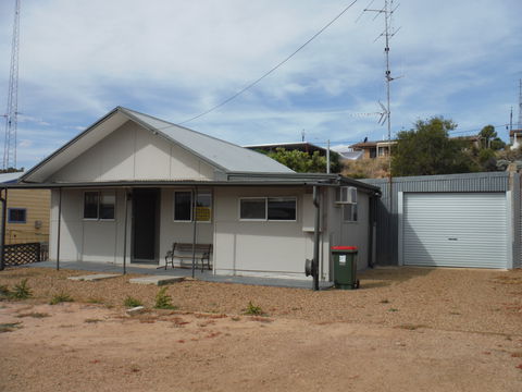 Restashore - Accommodation Perth 0