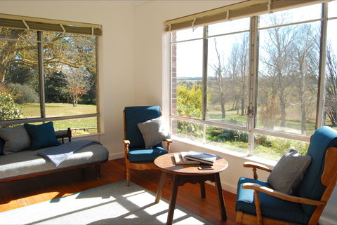 Roslyn Estate Farmhouse - Accommodation Perth 2