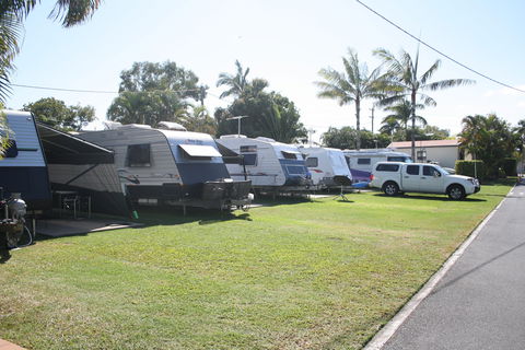 Sarina Palms Caravan Village - Accommodation Perth 3