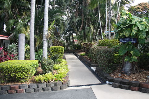 Sarina Palms Caravan Village - Accommodation Perth 5