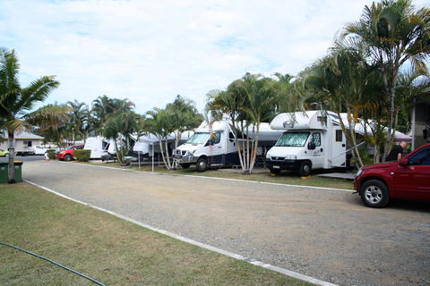 Sarina Palms Caravan Village - Accommodation Perth 6
