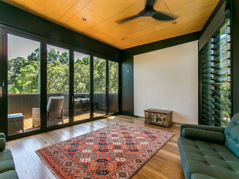 Seaview Sanctuary - Accommodation Perth 6