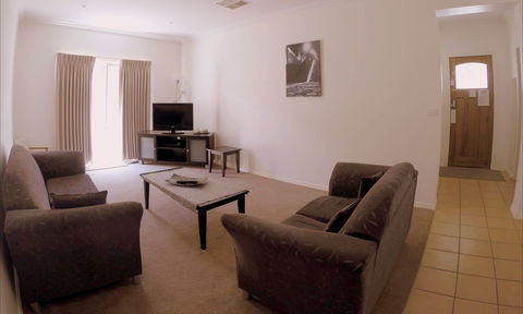 Shamore Apartments - Eleventh Street Mildura - Accommodation Perth 2