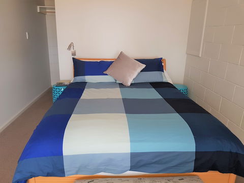 Sunset Sippers - Accommodation Perth 4