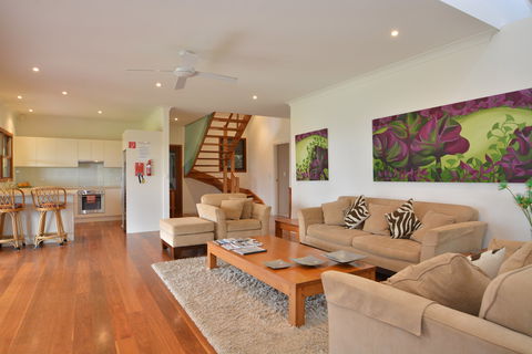 Tellace Estate Homestead - Accommodation Perth 3