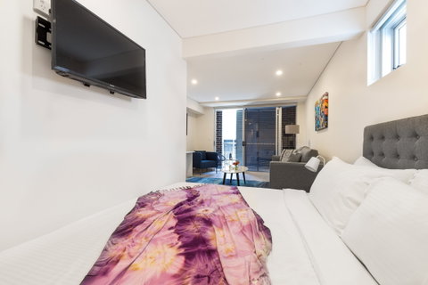 The Merchant Hotel - Accommodation Perth 2