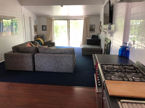 Turalla Truffle Cottage - Accommodation Perth 1