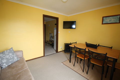 Alpen Glen 6 - Accommodation Perth 2