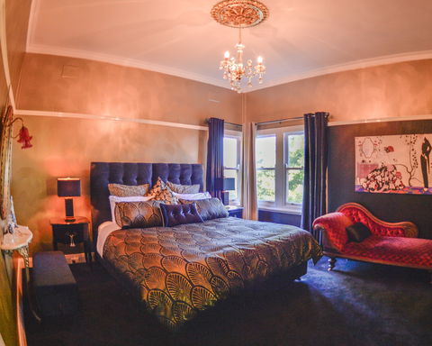 Chatelaine Valley Views - Accommodation Perth 2