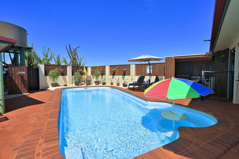Dunelm House Bed And Breakfast - Accommodation Perth 2