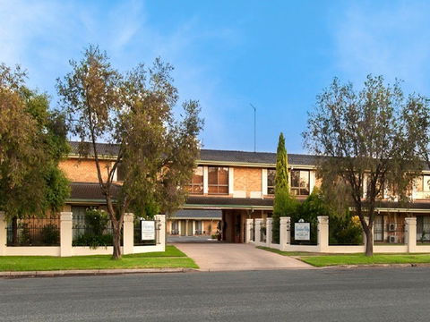 Garden City Motor Inn - Accommodation Perth 1