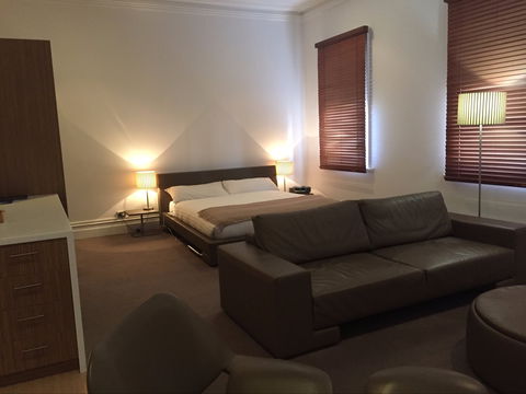 Ikon Hotel - Accommodation Perth 0