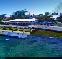 Lakes and Ocean Hotel - Accommodation Perth