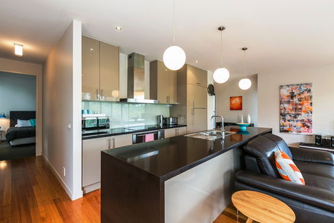 L'Vista Lorne - Accommodation Perth 2