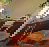 McLennans Lane River Retreat - Perth Resorts