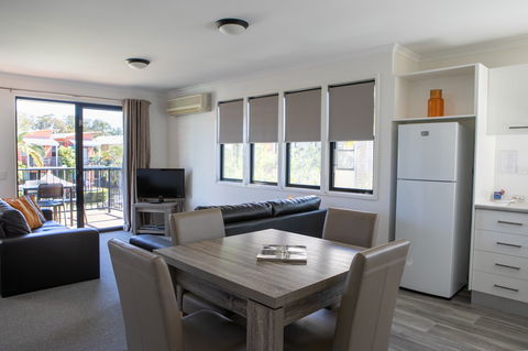 Noosa Lakes Resort - Accommodation Perth 2