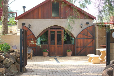 Outback Cellar Dubbo - Accommodation Perth 1