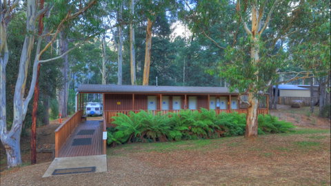 Rivers Edge Wilderness Camping - Accommodation Perth 2