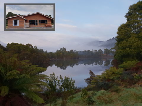 Tullah HideAway - Lakeside & Mountain Views - Perth Resorts 0