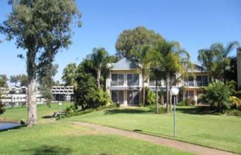 Villa Tarni Apartment 18 - Accommodation Perth 1