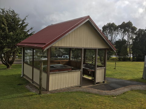 Waratah Caravan And Camping Ground - Perth Resorts 1