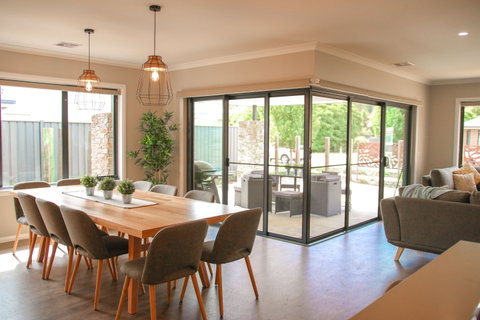Amaroo - Accommodation Perth 0