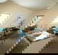 Baileys Serviced Apartments - Accommodation Perth