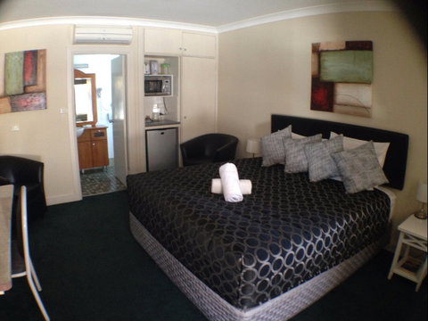 Ben Chifley Motor Inn - Accommodation Perth 1