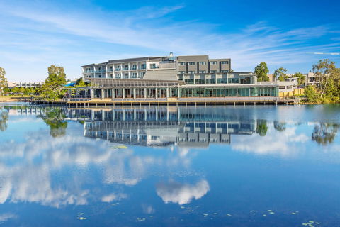 Best Western Plus North Lakes - Accommodation Perth 0