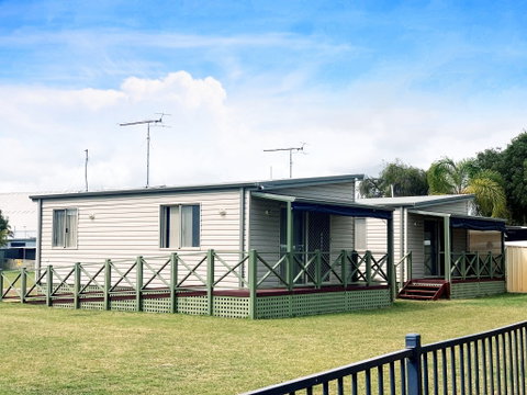 Cee And See Caravan Park - Accommodation Perth 1