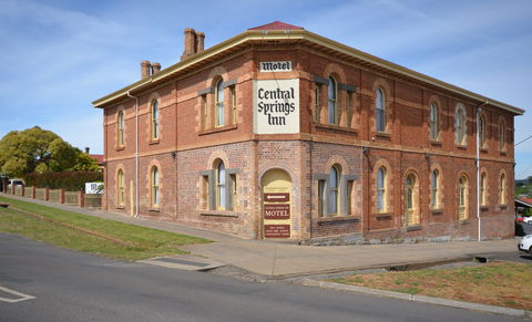 Central Springs Inn - Accommodation Perth 0
