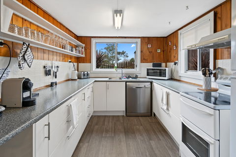 Derby Base - Accommodation Perth 2
