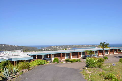Hillcrest Motor Inn - Accommodation Perth 0