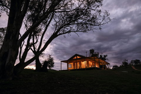 Kestrel Nest EcoHut - Accommodation Perth 1