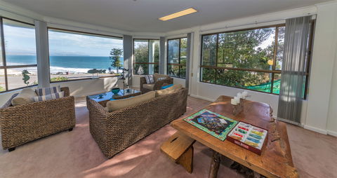 King Of North Bay - Accommodation Perth 2
