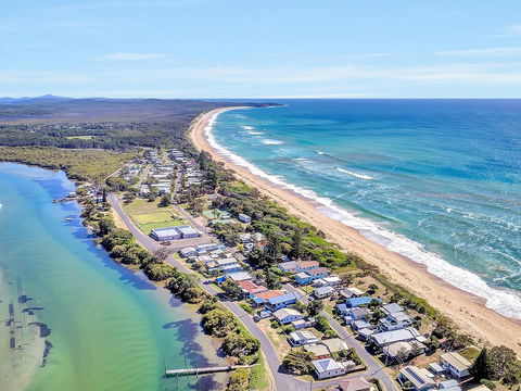 Sandy Hook Cottage - Accommodation Perth 0