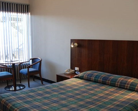 South Terrace Motel - Accommodation Perth 1