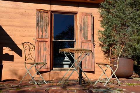 Table Top Mountain Cottages - Accommodation Perth 1