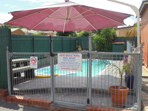 The Poet's Recall - Accommodation Perth 2