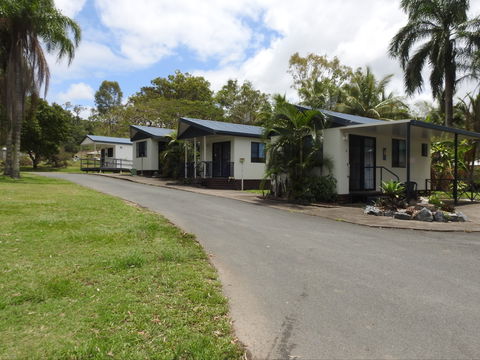 Tropicana Caravan Park Sarina - Accommodation Perth 0