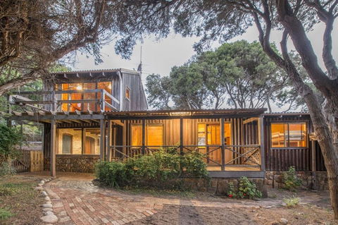 Yallingup Beach House - Accommodation Perth 0